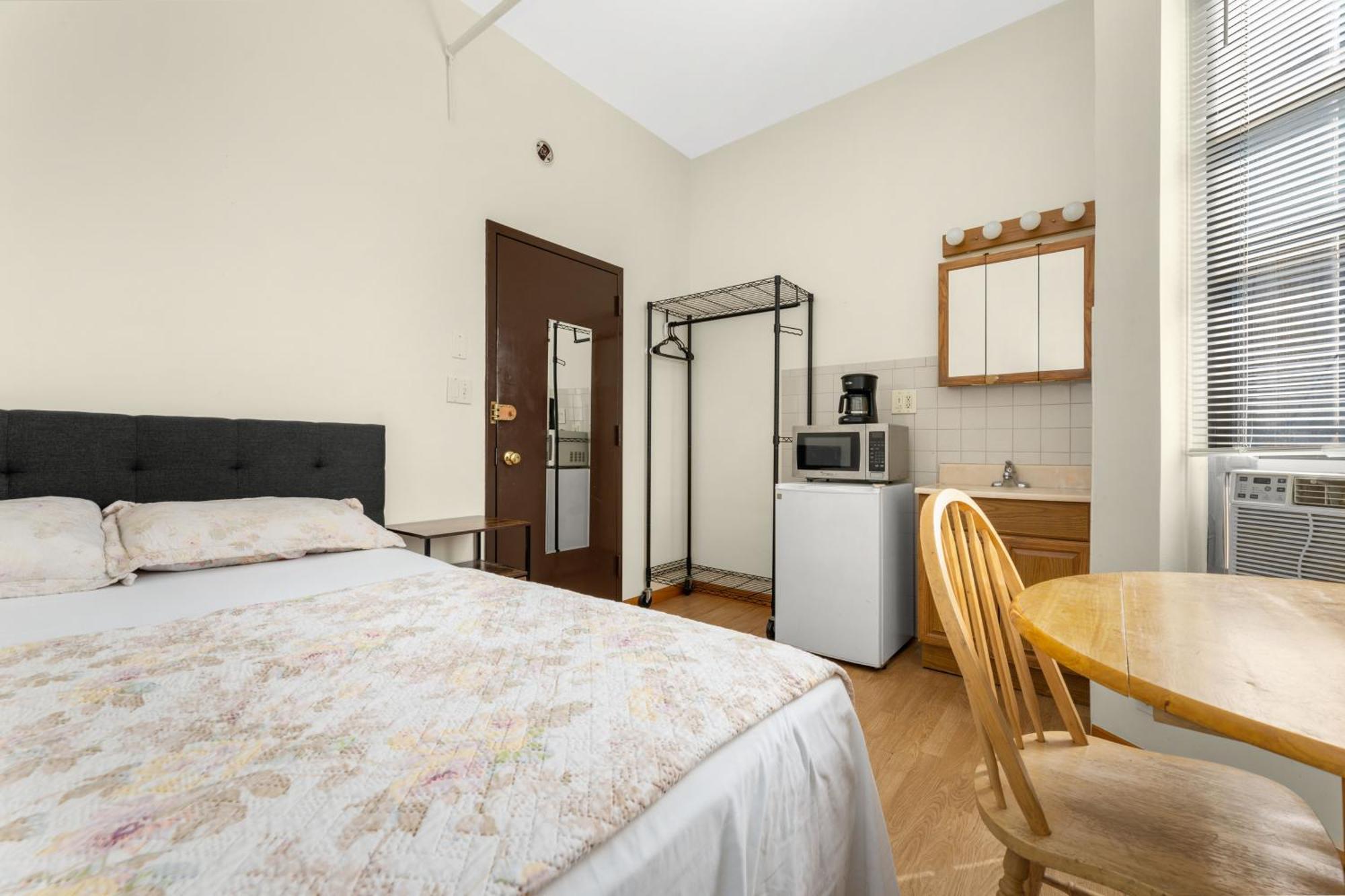 Hostal West 30th Street *